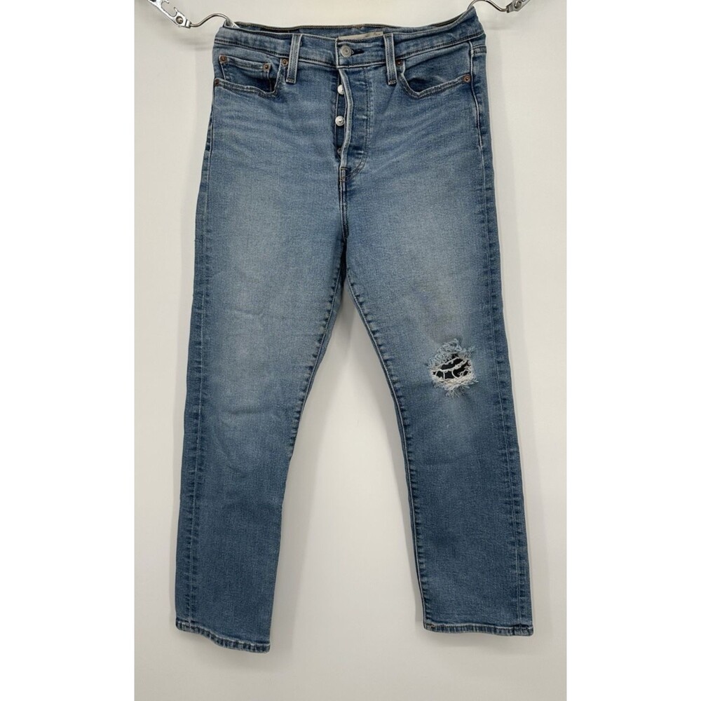 Levi’s Women's Wedgie Straight Medium Wash Distressed Jeans Size 30